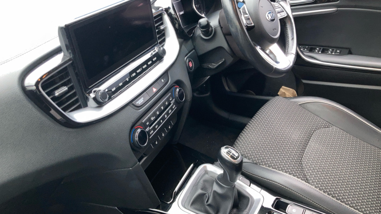 Kia Xceed 1.0T GDi ISG 3 5dr Petrol Hatchback